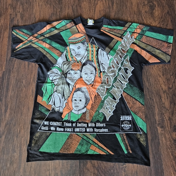 VTG 90s Kacy World Colors POSITIVE FAMILY T-shirt AOP